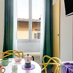 Lilla - Sweet Dreams In Florence